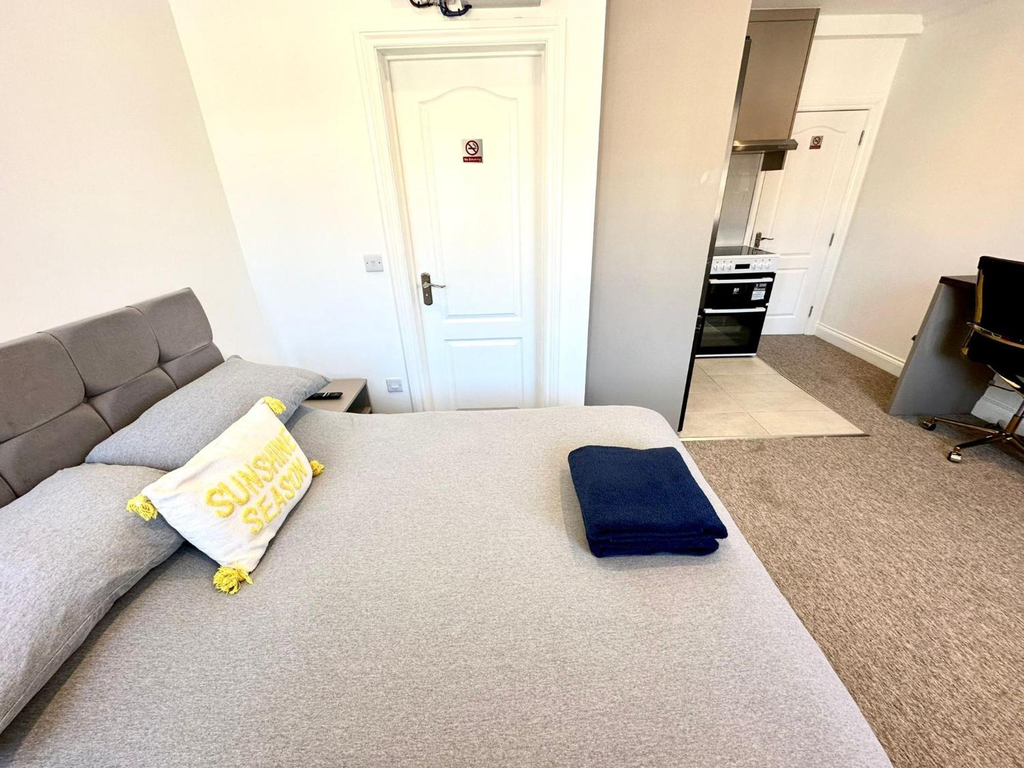 Spectacular Modern, Private Apartment,15 Mins To Central London Hendon Kültér fotó