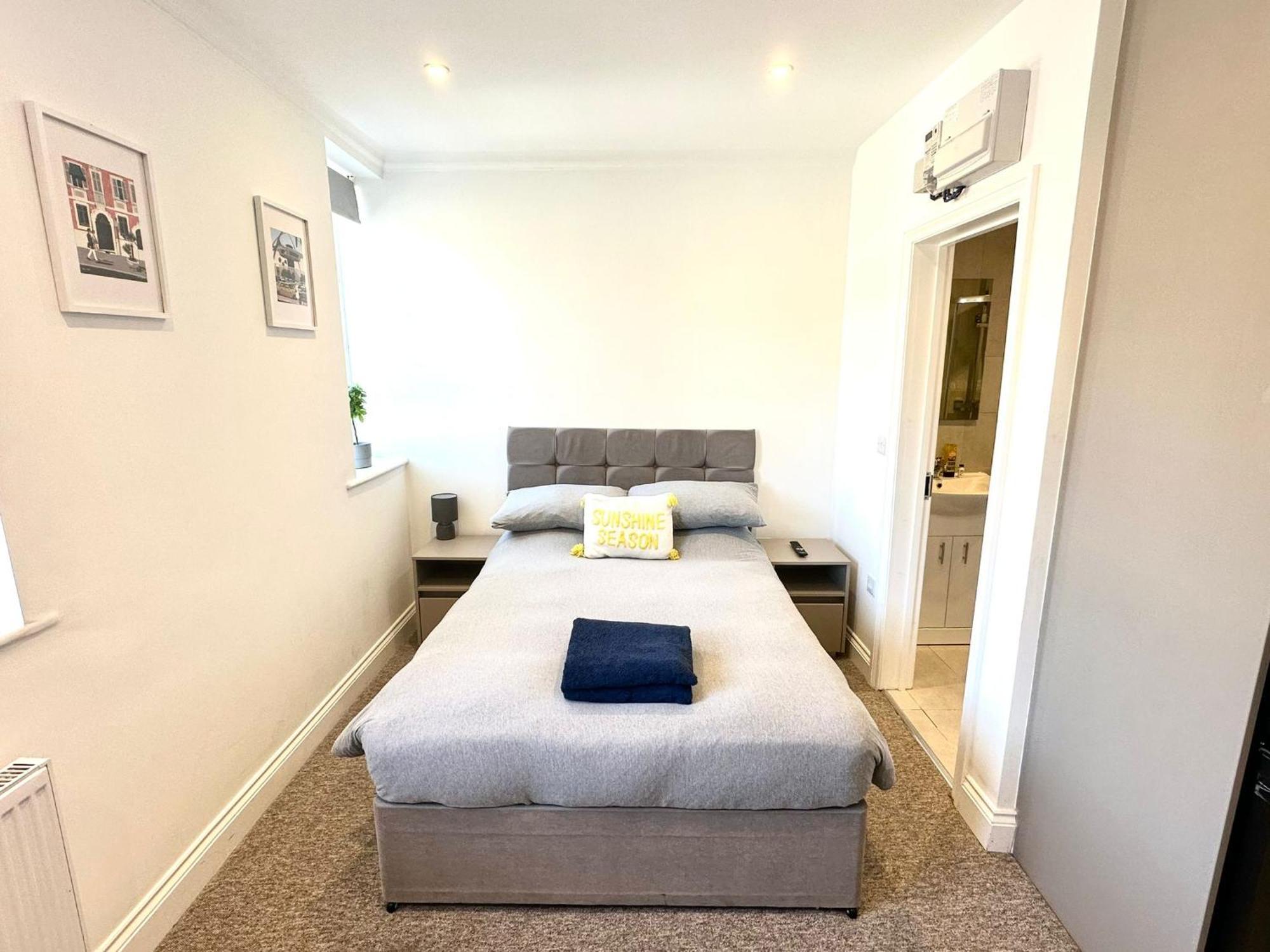 Spectacular Modern, Private Apartment,15 Mins To Central London Hendon Kültér fotó